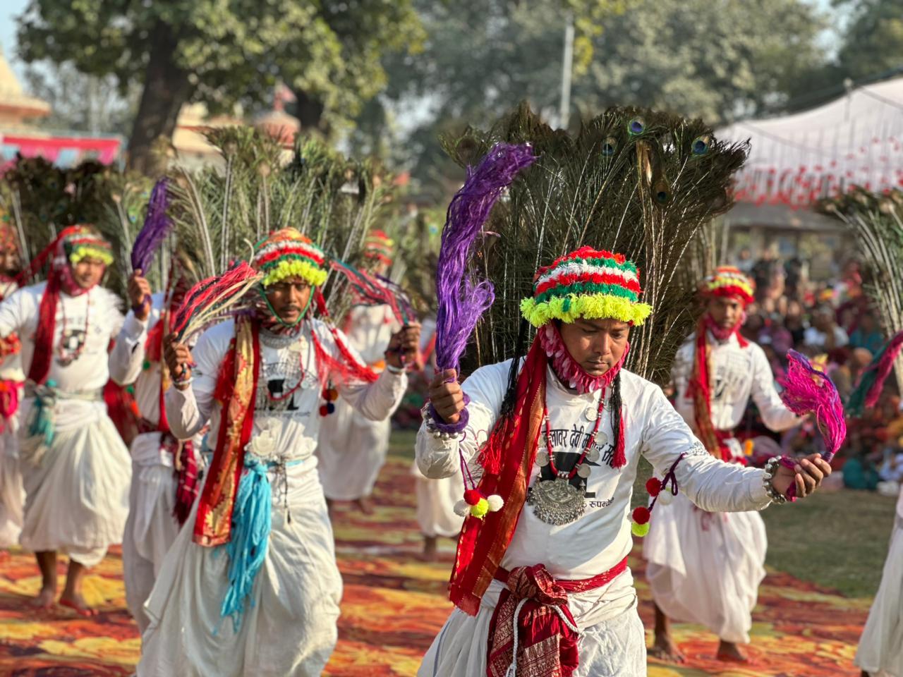 सैनामैनामा भव्य रूपमा मनाइयो माघी खिचडी, संस्कृति बचाए मात्रै पहिचान स्थापित हुन्छ